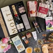 Moet & Chandon Connoisseur's Selection Gift Hamper Set - Includes 11 Exquisite Gourmet Collection: Champagne, Olives, Chocolate, Hot Cocoa, Macadamias, Antipasto, Truffle Sauce, Hand Cream, Fruit Preserve, Hand Cream, Sea Salt
