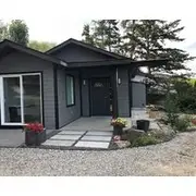 Brand New Cozy Bungalow On Spacious Private Property Overlooking Swan Lake.