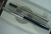 [Sheaffer] 100 Pearlescent Metallic Blue with Nickel appointments Signature Mid Band and Dot of excellence, Medium Point Rollerball Pen. Very solid and Responsive