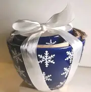 NEW Nantucket Home 3 Piece Nesting Bowl Set Christmas Blue & white Snowflakes