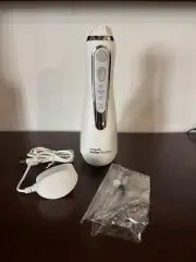 New Waterpik Advanced 2.0 Portable Cordless Pearl Water Flosser - white, no box