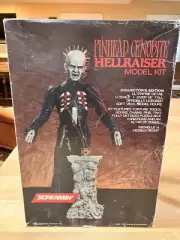 SCREAMIN PINHEAD CENOBITE WITH PILLAR OF SOULS ALTER GLOW IN THE DARK MODEL KIT
