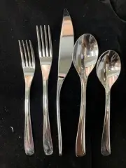 ZWILLING J.A. HENCKELS Villa Bella 5pc place set BRAND NEW