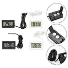 Convenient Temperature Measurements LCD Thermometer Highly Visible Display