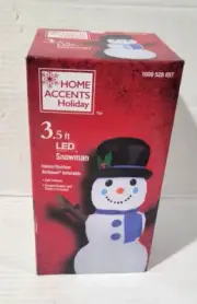 Home Accents Holiday 3.5ft LED Snowman Airblown Inflatable Yard Decor Christmas