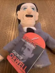 NWT Great Philosophers George Orwell Magnetic Finger Puppet