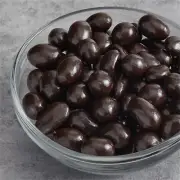 Albanese Dark Chocolate Covered Peanuts 10 lb. WS-711ALB2010