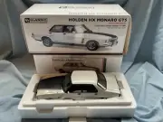 1:18 Classic Carlectables Holden HX Monaro GTS Cotillion White