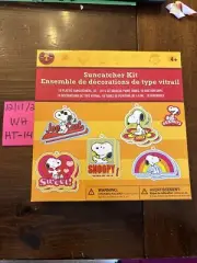 Peanuts Snoopy Suncatcher Kit - New