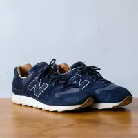 在飛比找蝦皮購物優惠-New Balance x Invincible 1400 