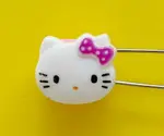 【震撼精品百貨】HELLO KITTY 凱蒂貓 KITTY掀開式安全別針-大頭造型-紫#76638 震撼日式精品百貨