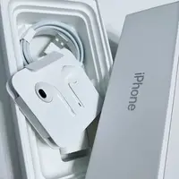 在飛比找蝦皮購物優惠-【原廠全新】iphone原廠耳機 充電線 豆腐頭 傳輸線 連