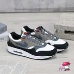 球鞋補習班 NIKE AIR MAX 1 PREMIUM ESCAPE 靛藍 刺繡 麂皮 黑森林 FJ0698-100