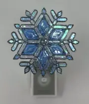 Bath & Body Works Wallflowers Plug In Blue Snowflake Light Up Nightlight