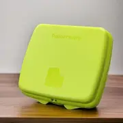 Tupperware Sheer Sandwich Keeper Green New