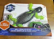 HEX BOTS Wallcrawler Gecko Remote Control Robot Toy- Read Description