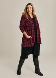 [TS] Taking Shape Check Luna Textured Cardigan Size 18 in RED / Black Check - Plus Size Women's Clothing Red / Black Check