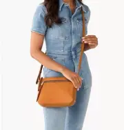 Fossil Farrah Crossbody Bag Leather Camel SHB3005235 NEW $150 Classic Capsule