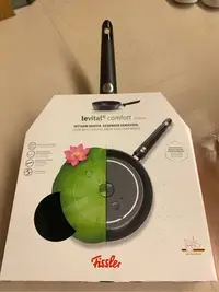 在飛比找Yahoo!奇摩拍賣優惠-fissler levital comfort不沾鍋28cm