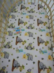 Flannelette Bassinet Fitted Sheet Honey Bears FITS STANDARD BASSINET