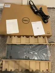 Dell Inspiron 15 5515 15.6" Touchscreen Laptop AMD Ryzen 7 ( 16 GB Ram 512)