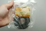 2 NOS GENUINE SUZUKI 09289-30001 OIL SEAL PISTON CRANKSHAFT (QTY2) GT750 NEW OLD