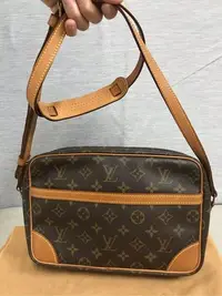 在飛比找Yahoo!奇摩拍賣優惠-❤️ LV M51274 真品 正品 原花老花經典Monog