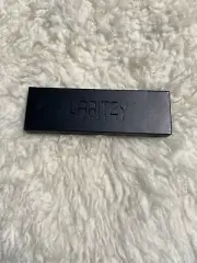 Laritzy ARTISTRY PALETTE IN ROYAL eyeshadow palette Acc490