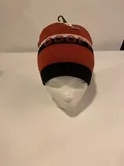 DISNEY GOOFY REVERSIBLE KNIT CAP HAT BEANIE BOYS TEEN MEN RED BLACK NWT