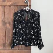 American Eagle Top Womens Small Floral Boho Black Cut Out Choker Peasant New