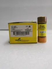 New Lot Bussmann LPJ 4SP 4 Amp Fuses Low Peak Class J 600V New Look NIB