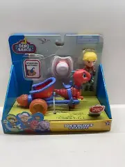 Dino Ranch Jon & Blitz's Chariot Playset Pull Back & Go Action Velociraptor NEW