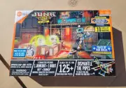 HEXBUG JUNKBOTS Rev's Hideout, Brand New In Box! OFFERS WELCOME