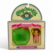Vintage 1984 Cabbage Patch Kids First Edition Deluxe Miniatures with Bathtub