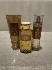 Bath and Body Works Golden Berry Mistletoe Set