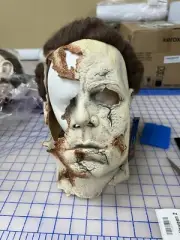 Michael Myers - Rob Zombie - Halloween II Mask - Trick Or Treat Studios