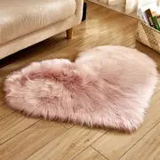 Soft Heart Shaped Area Rug Shaggy Home Bedroom Carpet-Light Pink