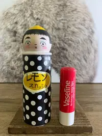 在飛比找Yahoo!奇摩拍賣優惠-日本創新木芥子/ kokeshi（檸檬蘇打飲 / Haseg