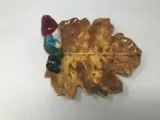 Maxcera Ceramic 10in Gnome Leaf Candy Dish CC01B04018