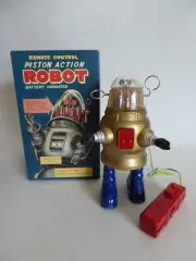 HA HA TOYS JAPAN 9” GOLD PISTON ACTION REMOTE CONTROL ROBOT TIN TOY (NEW) TESTED