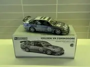 1:18 1995 BATHURST WINNER HOLDEN VR COMMODORE 25th ANNIVERSARY SILVER NEW