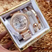 在飛比找Yahoo!奇摩拍賣優惠-Michael Kors 三件組 手環 手錶 玫瑰金 水鑽 