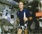 Jerry Linenger NASA Astronaut Signed REPRINT 8.5 x 11 Photo U.S. NAVY Captain