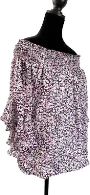 Riley&Rae Womens Sz M Top Smocked Ruffled Floral Flutter Sleeve Off Shoulder $69