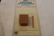 HO Scale Bachmann, Tree House and Ladder, Brown, #2316, BNOS