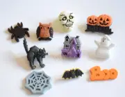Fright Night / Mixed Halloween Craft Buttons / Bat ~ Ghost ~ Skull ~ Cat ~ Owl