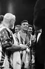 Oscar De La Hoya In The Ring V Clifford Hicks 5 Old Boxing Photo