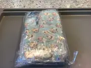 New in Package Unbranded Floral Oven Mitt & Potholder
