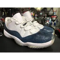 在飛比找蝦皮購物優惠-Nike air Jordan 11代 low 藍蛇紋 二手