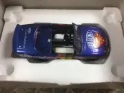 Jeff Gordon #24 Dupont Superman Bank 1:24